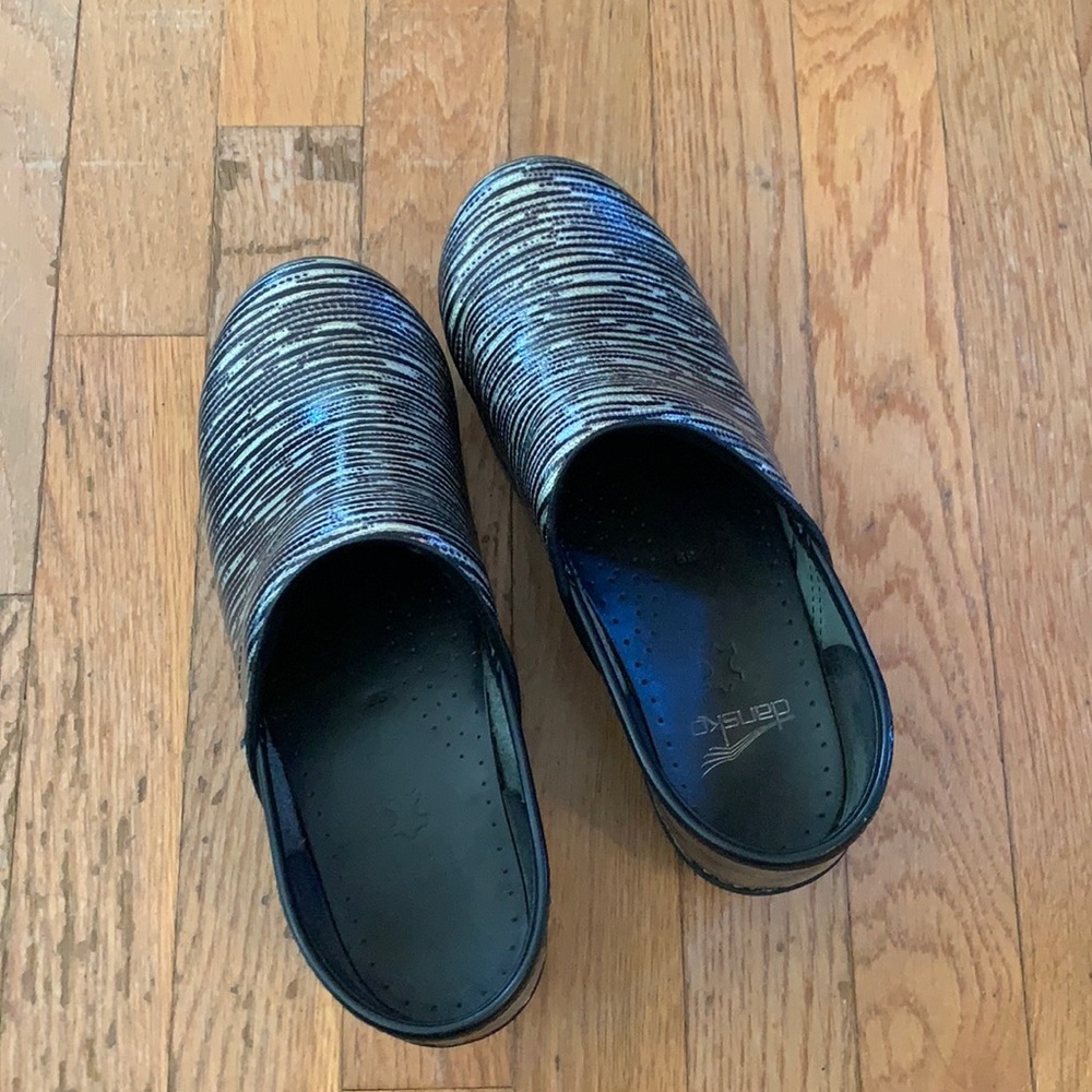 Dansko, black and silver, textured, only worn a few times.